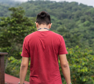 <em>Alex L.</em>